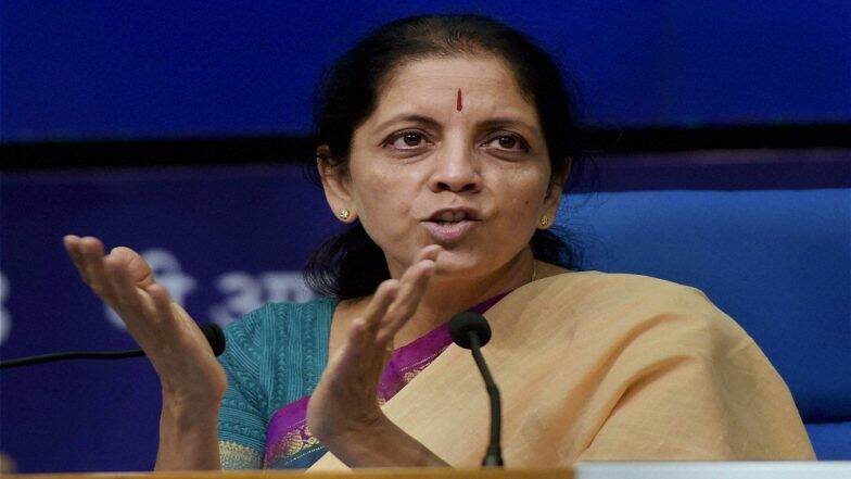 निर्मला सीतारामन यांची काळ्या नागिणीशी तुलना करत TMC नेते कल्याण बॅनर्जी यांनी केली राजीनाम्याची मागणी, See Tweet निर्मला सीतारामन यांची काळ्या नागिणीशी तुलना करत TMC नेते कल्याण बॅनर्जी यांनी केली राजीनाम्याची मागणी, See Tweet