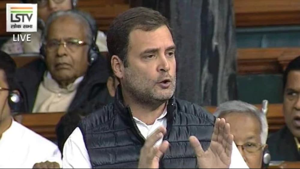 राफेल घोटाळा टेप: राहुल गांधी आक्रमक; लोकसभेत गदारोळ, कामकाज तहकूब राफेल घोटाळा टेप: राहुल गांधी आक्रमक; लोकसभेत गदारोळ, कामकाज तहकूब
