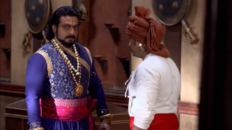 'स्वराज्य रक्षक संभाजी' मालिकेतील कुठलाही भाग वगळला नाही' असे सांगत डॉ. अमोल कोल्हे यांनी दिले स्पष्टीकरण