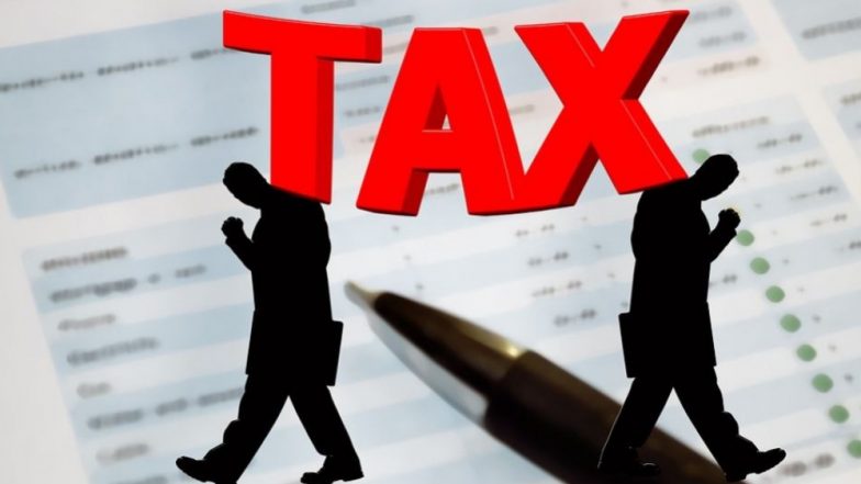 नोकरदार लोकांसाठी या आहेत '6'  Tax Saving Investments,इन्कम टॅक्स वाचवायला होईल मदत