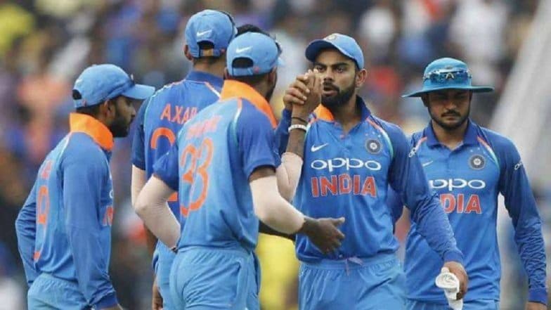 ICC Men's T20 World Cup 2020: दक्षिण आफ्रिकेविरुद्ध रंगेल भारताचा पहिला सामना; असे असेल T20 'वर्ल्डकप'चे वेळापत्रक ICC Men's T20 World Cup 2020: दक्षिण आफ्रिकेविरुद्ध रंगेल भारताचा पहिला सामना; असे असेल T20 'वर्ल्डकप'चे वेळापत्रक