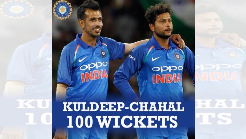 India Vs New Zealand 3rd ODI: कुलदीप यादव आणि युजवेंद्र चहल यांच्या फिरकीची कमाल; 100 विकेट्सचा विक्रम India Vs New Zealand 3rd ODI: कुलदीप यादव आणि युजवेंद्र चहल यांच्या फिरकीची कमाल; 100 विकेट्सचा विक्रम