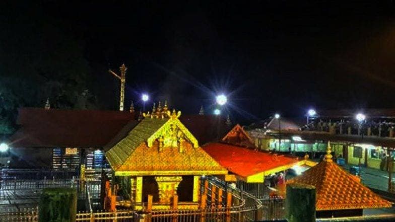 केरळच्या Sabarimala Temple बद्दल या '11' इंटरेस्टिंग गोष्टी वाचून तुम्ही थक्क व्हाल! केरळच्या Sabarimala Temple बद्दल या '11' इंटरेस्टिंग गोष्टी वाचून तुम्ही थक्क व्हाल!
