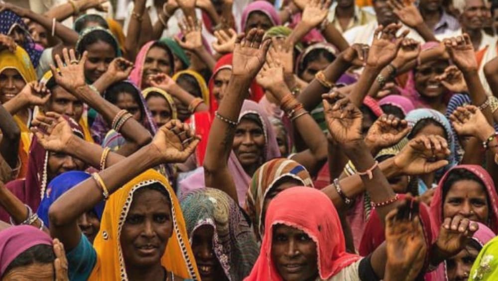 Interim Budget 2019: अंतरिम अर्थसंकल्प महिलांसाठी असणार खास! Interim Budget 2019: अंतरिम अर्थसंकल्प महिलांसाठी असणार खास!
