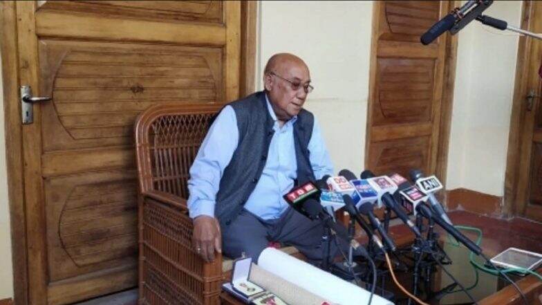 पुरस्कार वापसी: चित्रपट निर्माते अरिबाम श्याम यांनी सरकारविरोधात थोपटले दंड, सरकारला 'पद्मश्री' परत करणार पुरस्कार वापसी: चित्रपट निर्माते अरिबाम श्याम यांनी सरकारविरोधात थोपटले दंड, सरकारला 'पद्मश्री' परत करणार