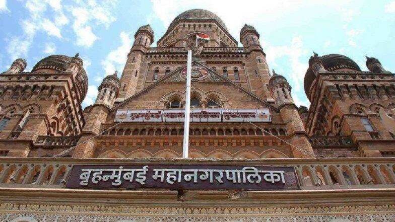 उघड्या गटारांची माहिती देण्यासाठी मुंबई महापालिकेने जाहीर केला नंबर उघड्या गटारांची माहिती देण्यासाठी मुंबई महापालिकेने जाहीर केला नंबर