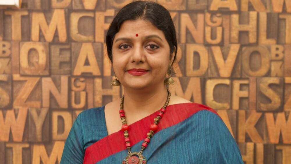 प्रसिद्ध अभिनेत्री भानुप्रिया हिच्या घरी मिळाल्या 3 अल्पवयीन मुली, तस्करी केल्याचा संशय प्रसिद्ध अभिनेत्री भानुप्रिया हिच्या घरी मिळाल्या 3 अल्पवयीन मुली, तस्करी केल्याचा संशय