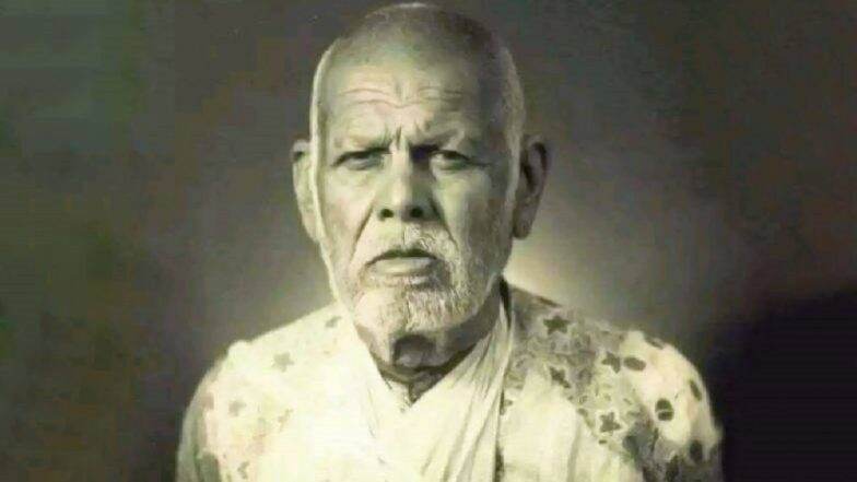 Sant Gadge Baba Birth Anniversary 2019: शिक्षण, स्वच्छता, मानवता यांचा प्रसार करणाऱ्या 'संत गाडगेबाबा' यांच्या बद्दल जाणून घ्या काही खास गोष्टी! Sant Gadge Baba Birth Anniversary 2019: शिक्षण, स्वच्छता, मानवता यांचा प्रसार करणाऱ्या 'संत गाडगेबाबा' यांच्या बद्दल जाणून घ्या काही खास गोष्टी!