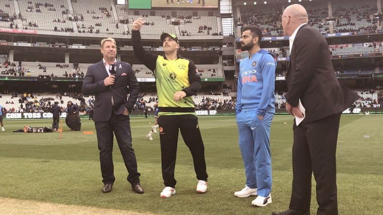 India vs Australia T20I: विशाखापट्टणम येथे भारत विरुद्ध ऑस्ट्रेलिया संघात आज पहिला सामना, टॉस जिकंत ऑस्ट्रेलिया संघाने निवडलं क्षेत्ररक्षण India vs Australia T20I: विशाखापट्टणम येथे भारत विरुद्ध ऑस्ट्रेलिया संघात आज पहिला सामना, टॉस जिकंत ऑस्ट्रेलिया संघाने निवडलं क्षेत्ररक्षण