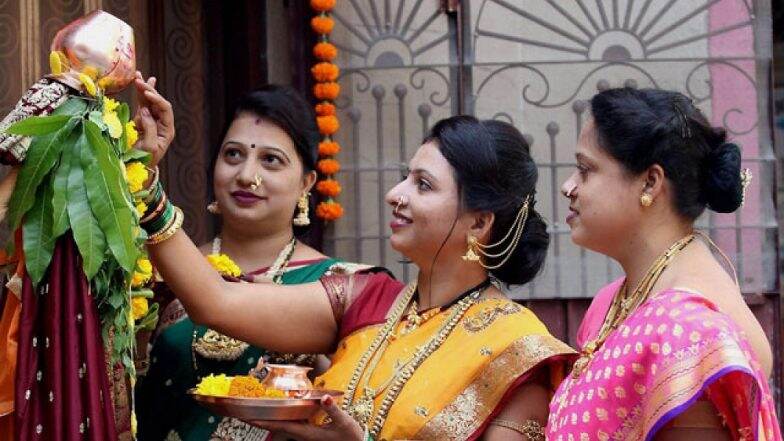 Gudi Padwa 2019: हे आहे गुढीपाडव्याचे पौराणिक महत्व; जाणून घ्या या दिवसाशी निगडीत काही कथा Gudi Padwa 2019: हे आहे गुढीपाडव्याचे पौराणिक महत्व; जाणून घ्या या दिवसाशी निगडीत काही कथा