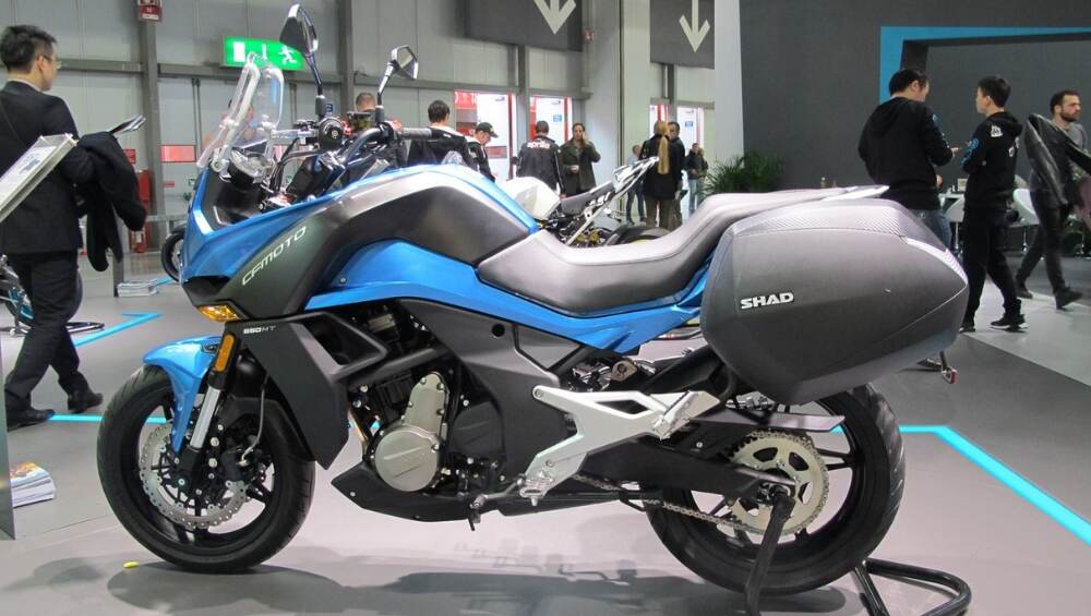 CFMoto 650 MT बाईक टेस्टिंग दरम्यान भारतात दिसली, जाणून घ्या किंमत आणि खासियत CFMoto 650 MT बाईक टेस्टिंग दरम्यान भारतात दिसली, जाणून घ्या किंमत आणि खासियत