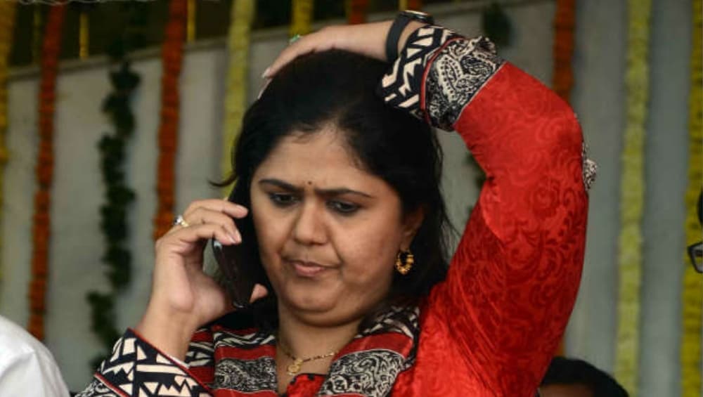 'पंकजा मुंडे भाजप सोडणार का?' पाहा काय म्हणाले चंद्रकांत पाटील 'पंकजा मुंडे भाजप सोडणार का?' पाहा काय म्हणाले चंद्रकांत पाटील