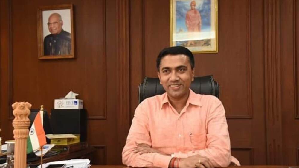 गोवा: भाजप पक्षाचे प्रमोद सावंत हे गोव्याचे नवे मुख्यमंत्री, सोमवारी रात्री उशिरा घेतली शपथ गोवा: भाजप पक्षाचे प्रमोद सावंत हे गोव्याचे नवे मुख्यमंत्री, सोमवारी रात्री उशिरा घेतली शपथ