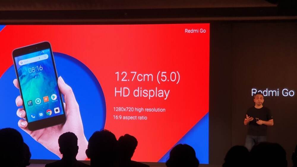 आज Redmi Go स्मार्टफोन फक्त 4,499 रुपयांना ग्राहकांना खरेदी करता येणार, कंपनीची धमाकेदार ऑफर आज Redmi Go स्मार्टफोन फक्त 4,499 रुपयांना ग्राहकांना खरेदी करता येणार, कंपनीची धमाकेदार ऑफर