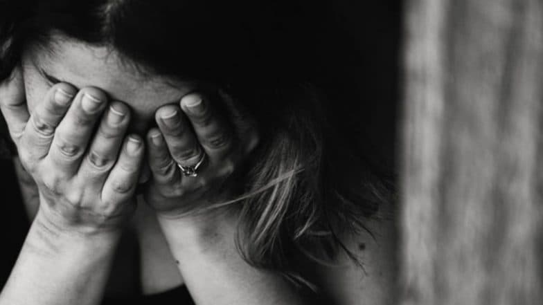 मुंबई: एक्स बॉयफ्रेंडवर 26 वर्षीय अभिनेत्रीचा बलात्कार आणि शारीरिक छळवणूकीचा आरोप मुंबई: एक्स बॉयफ्रेंडवर 26 वर्षीय अभिनेत्रीचा बलात्कार आणि शारीरिक छळवणूकीचा आरोप