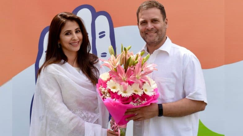Lok Sabha Elections 2019: 'रंगिला गर्ल' उर्मिला मातोंडकर यांचा काँग्रेसमध्ये प्रवेश Lok Sabha Elections 2019: 'रंगिला गर्ल' उर्मिला मातोंडकर यांचा काँग्रेसमध्ये प्रवेश