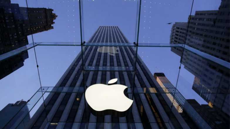 खोट्या फोनच्या बदल्यात नवे फोन उकाळून, Apple कंपनीला लाखो रुपयांचा गंडा; दोन चीनी विद्यार्थ्यांचा प्रताप खोट्या फोनच्या बदल्यात नवे फोन उकाळून, Apple कंपनीला लाखो रुपयांचा गंडा; दोन चीनी विद्यार्थ्यांचा प्रताप