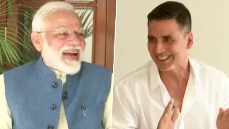 अक्षय कुमार याने घेतली पंतप्रधान नरेंद्र मोदी यांची खास मुलाखत; पहा Videos अक्षय कुमार याने घेतली पंतप्रधान नरेंद्र मोदी यांची खास मुलाखत; पहा Videos
