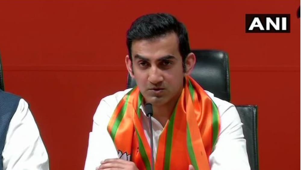 जम्मू कश्मीर मधून कलम 370 हद्दपार केल्यावर गौतम गंभीर ने दिली प्रतिक्रिया; जे कोणालाच जमलं नाही ते आम्ही करून दाखवत काश्मीर खोऱ्यात फडकावला तिरंगा जम्मू कश्मीर मधून कलम 370 हद्दपार केल्यावर गौतम गंभीर ने दिली प्रतिक्रिया; जे कोणालाच जमलं नाही ते आम्ही करून दाखवत काश्मीर खोऱ्यात फडकावला तिरंगा