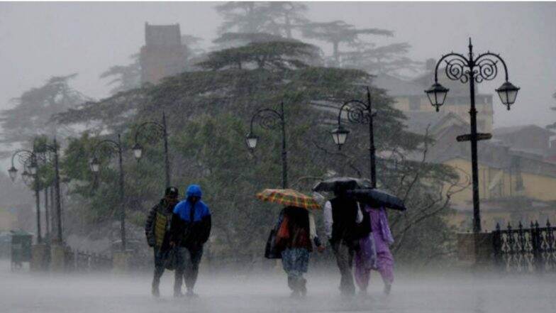 यंदाच्या वर्षात कमी पावसाची शक्यता, स्कायमेट हवामान खात्याचा अंदाज यंदाच्या वर्षात कमी पावसाची शक्यता, स्कायमेट हवामान खात्याचा अंदाज