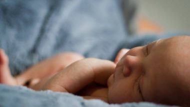 सेक्स करण्यात अडथळा येत असल्याने आई-वडीलांनीच घेतला दीड महिन्याच्या बाळाचा जीव