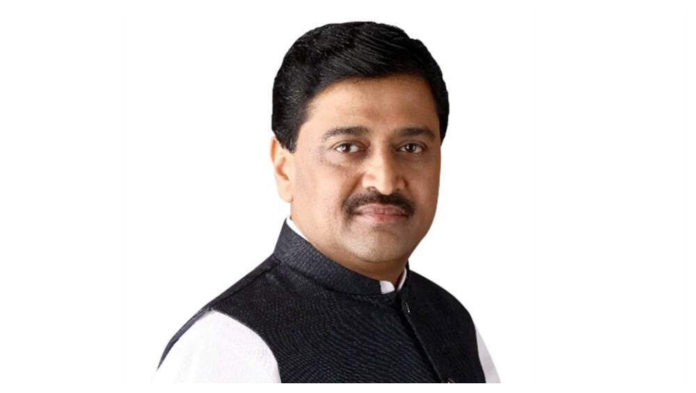 महाराष्ट्रातील काँग्रेस पराभवाची जबाबदारी मी स्वीकारतो, वंचित बहुजन आघाडी भाजपची बी टीम: अशोक चव्हाण महाराष्ट्रातील काँग्रेस पराभवाची जबाबदारी मी स्वीकारतो, वंचित बहुजन आघाडी भाजपची बी टीम: अशोक चव्हाण