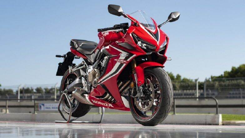 Honda CBR650R ची भारतात डिलिव्हरी सुरु; पहा काय आहे किंमत आणि फिचर्स Honda CBR650R ची भारतात डिलिव्हरी सुरु; पहा काय आहे किंमत आणि फिचर्स
