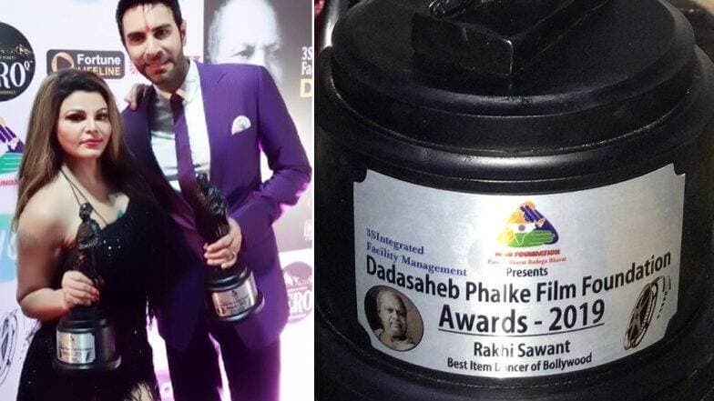 राखी सावंत मानाच्या दादासाहेब फाळके पुरस्काराने सन्मानित; ठरली 'Best Item Dancer in Bollywood' राखी सावंत मानाच्या दादासाहेब फाळके पुरस्काराने सन्मानित; ठरली 'Best Item Dancer in Bollywood'