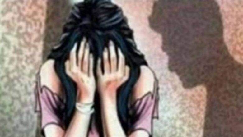 मुंबई: HIV ग्रस्त तरुणीवर सामूहिक बलात्कार; चारजणांविरोधात गुन्हा दाखल मुंबई: HIV ग्रस्त तरुणीवर सामूहिक बलात्कार; चारजणांविरोधात गुन्हा दाखल