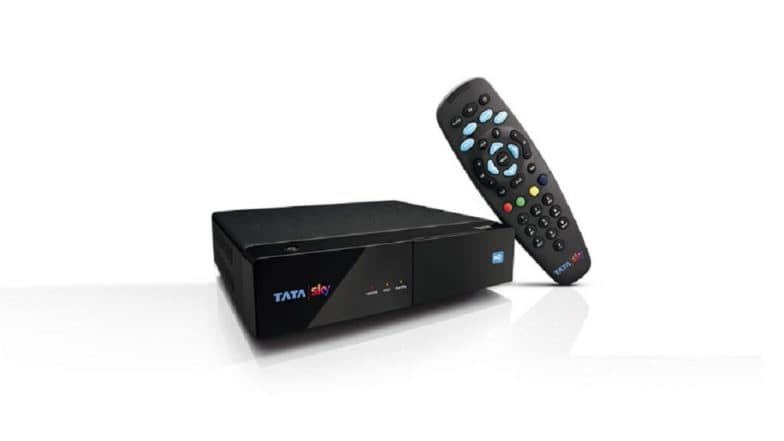 TV पाहायला सेट-टॉप बॉक्सची गरज नाही, Tata Sky Binge Fire TV Stick च्या मदतीने Rs 249 मध्ये पाहा तुमचे आवडते कार्यक्रम TV पाहायला सेट-टॉप बॉक्सची गरज नाही, Tata Sky Binge Fire TV Stick च्या मदतीने Rs 249 मध्ये पाहा तुमचे आवडते कार्यक्रम