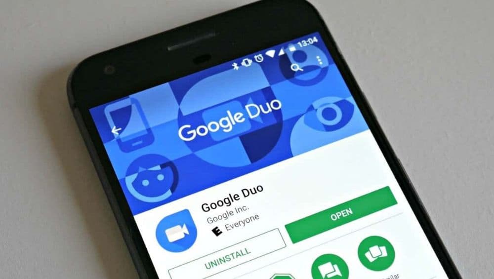 Google Duo App मध्ये आता ग्रुप व्हिडिओच्या माध्यमातून एकाच वेळी 8 जणांसोबत बोलता येणार Google Duo App मध्ये आता ग्रुप व्हिडिओच्या माध्यमातून एकाच वेळी 8 जणांसोबत बोलता येणार