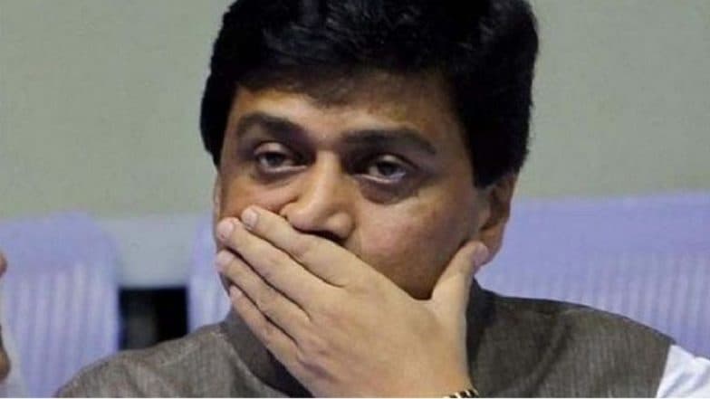 Lok Sabha Election Results 2019: अशोक चव्हाणांच्या बालेकिल्ल्याला भाजपच्या प्रताप पाटील चिखलीकरांनी पाडले भगदाड Lok Sabha Election Results 2019: अशोक चव्हाणांच्या बालेकिल्ल्याला भाजपच्या प्रताप पाटील चिखलीकरांनी पाडले भगदाड