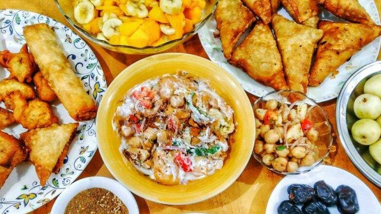 Ramadan 2019 Sehri & Iftar Time: मुंबई, पुणे, रत्नागिरी आणि औरंगाबाद शहरामध्ये 7 मे दिवशीचा 'सेहरी' आणि 'इफ्तार' ची वेळ काय? Ramadan 2019 Sehri & Iftar Time: मुंबई, पुणे, रत्नागिरी आणि औरंगाबाद शहरामध्ये 7 मे दिवशीचा 'सेहरी' आणि 'इफ्तार' ची वेळ काय?