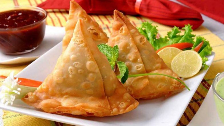 Himachal Pradesh Samosa Scam: मुख्यमंत्री Sukhvinder Singh Sukhu यांच्यासाठी मागवलेला सामोसा व केक कोणी खाल्ला? हिमाचल प्रदेशमध्ये CID तपास