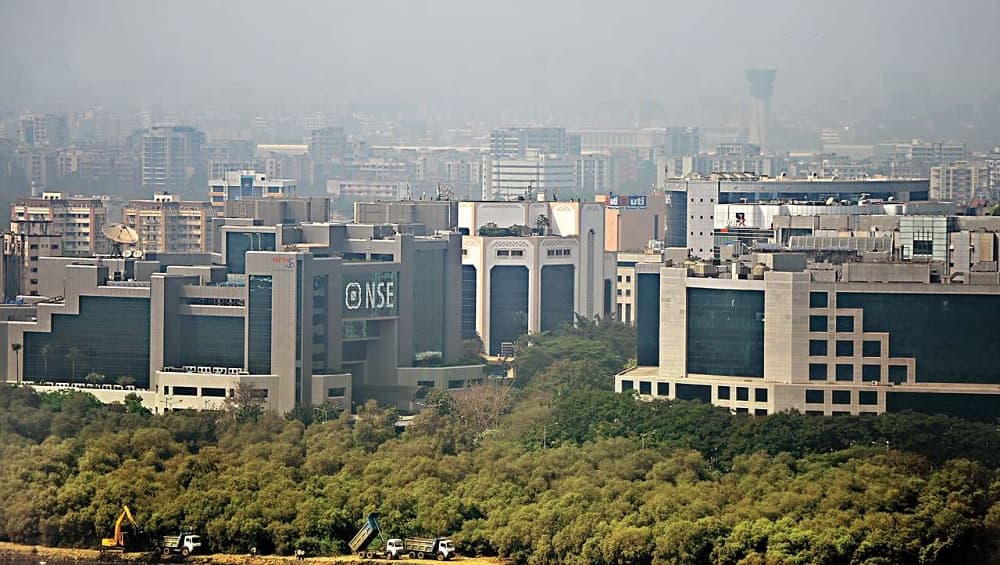 BKC-Chunabhatti पूल 9 नोव्हेंबरपासून वाहतुकीसाठी होणार खुला BKC-Chunabhatti पूल 9 नोव्हेंबरपासून वाहतुकीसाठी होणार खुला