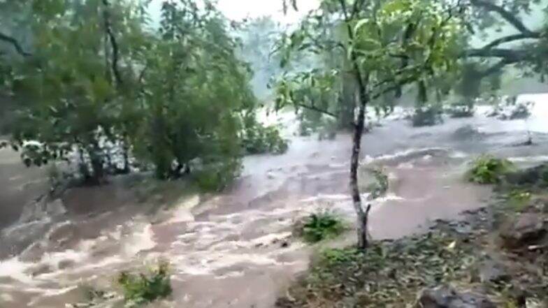 Maharashtra Monsoon Update: मुंबई शहरासह उर्वरीत महाराष्ट्रात वरुनराजा बरसला; पाहा कोणकोणत्या ठिकाणी पडला पाऊस Maharashtra Monsoon Update: मुंबई शहरासह उर्वरीत महाराष्ट्रात वरुनराजा बरसला; पाहा कोणकोणत्या ठिकाणी पडला पाऊस