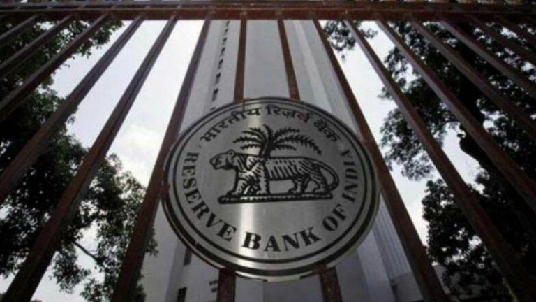 RBI कडून UPI आधारित पेमेंट व्यवस्था लॉन्च करण्यासाठी तयारी केली जात असल्याची गव्हर्नर शशीकांत दास यांची माहिती