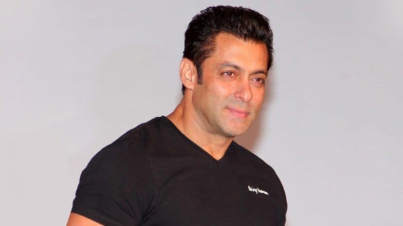Salman Khan च्या मागील संकटांचा ससेमिरा काही संपेना, ज्येष्ठ पत्रकाराने केली सलमान विरोधात दाखल केली तक्रार, पाहा नेमकं झाले काय? Salman Khan च्या मागील संकटांचा ससेमिरा काही संपेना, ज्येष्ठ पत्रकाराने केली सलमान विरोधात दाखल केली तक्रार, पाहा नेमकं झाले काय?