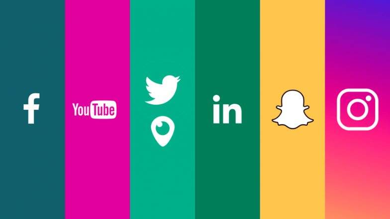 Social Media: सोशल मीडियावर फेक न्यूज पसरवणाऱ्यांना 5 वर्षांची सजा; 10 लाख रुपयांचा दंड Social Media: सोशल मीडियावर फेक न्यूज पसरवणाऱ्यांना 5 वर्षांची सजा; 10 लाख रुपयांचा दंड