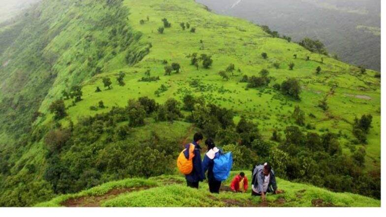 International Picnic Day 2019: यंदाच्या पावसाळयात निसर्गाच्या कुशीत नेणाऱ्या 'या' पाच सोप्प्या ट्रेक ना आवर्जून भेट द्या
