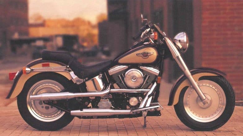 Harley Davidson ची सर्वात स्वस्त बाइक; Royal Enfield Bullet ला देणार जबरदस्त टक्कर Harley Davidson ची सर्वात स्वस्त बाइक; Royal Enfield Bullet ला देणार जबरदस्त टक्कर