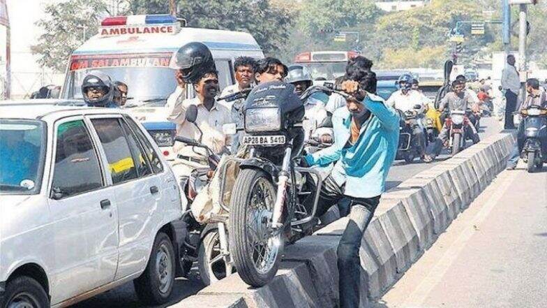 वाहतुकीचे नियम मोडल्यास चालकाला 10 हजार रुपयांचा दंड ठोठावणार वाहतुकीचे नियम मोडल्यास चालकाला 10 हजार रुपयांचा दंड ठोठावणार