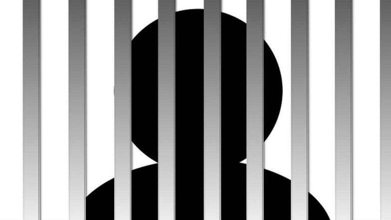 दिल्ली: मित्राच्या बायकोशी लग्न करण्यासाठी केली मित्राचीच हत्या; आरोपी अटकेत दिल्ली: मित्राच्या बायकोशी लग्न करण्यासाठी केली मित्राचीच हत्या; आरोपी अटकेत
