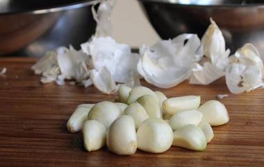 Benefits of Garlic: लसूण खाण्याचे फायदे जाणून व्हाल चकित, पाहा फायदे