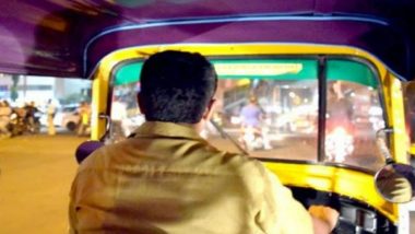 Traffic Fine: ऐकावे ते नवलच ! कल्याणमध्ये हेल्मेट न घातल्याने रिक्षाचालकाचे कापले चालान, बसला 500 रुपयांचा भुर्दंड