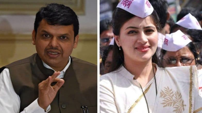 मुख्यमंत्री देवेंद्र फडणवीस यांच्या वाढदिवसानिमित्त नवनीत राणा यांनी दिले खास गिफ्ट, खासदारकीचा पहिला पगार मुख्यमंत्री सहाय्यता निधीसाठी देणार मुख्यमंत्री देवेंद्र फडणवीस यांच्या वाढदिवसानिमित्त नवनीत राणा यांनी दिले खास गिफ्ट, खासदारकीचा पहिला पगार मुख्यमंत्री सहाय्यता निधीसाठी देणार