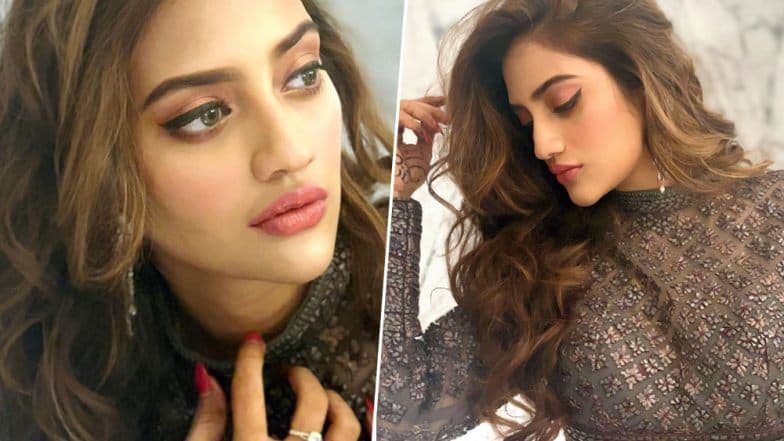 रिसेप्शनपूर्वी नुसरत जहां ने शेअर केलेले खास फोटोज सोशल मीडियात हिट (Photos) रिसेप्शनपूर्वी नुसरत जहां ने शेअर केलेले खास फोटोज सोशल मीडियात हिट (Photos)