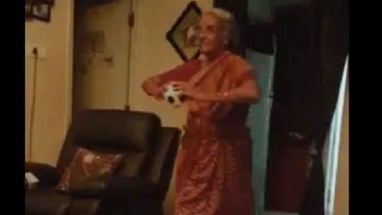 जसप्रीत बुमराहच्या गोलंदाजीवर आजीबाई फिदा; बॉलिंग आणि रनअप चे केले अनुसरण अनुकरण, पहा (Video)