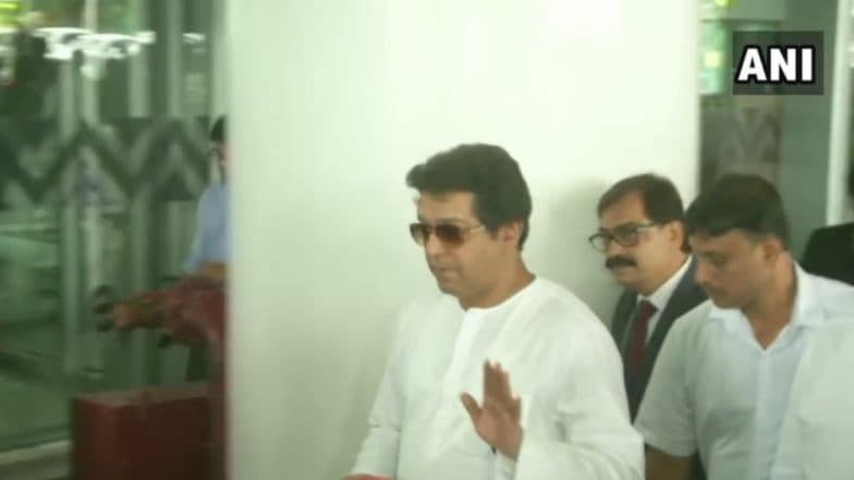 मनसे अध्यक्ष कोलकत्त्यामध्ये दाखल; उद्या घेणार ममता बॅनर्जी यांची भेट मनसे अध्यक्ष कोलकत्त्यामध्ये दाखल; उद्या घेणार ममता बॅनर्जी यांची भेट