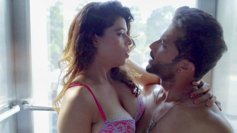 Gandii Baat 3: Lalit Bisht आणि Sheeva Rana यांचा हॉट सीन लिक; पाहा व्हिडिओ Gandii Baat 3: Lalit Bisht आणि Sheeva Rana यांचा हॉट सीन लिक; पाहा व्हिडिओ